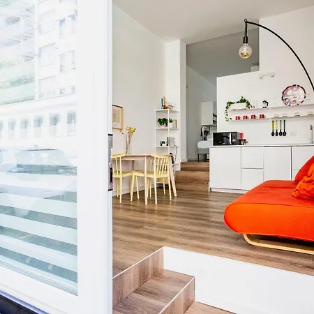 Loft Centro - Vicino Al Duomo 公寓 *