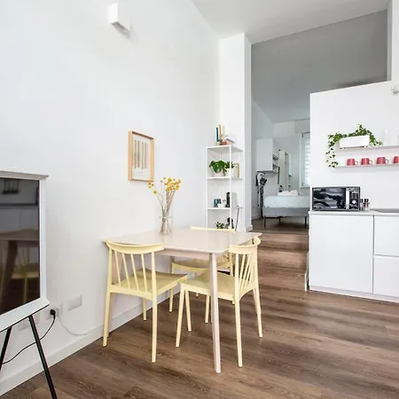 Loft Centro - Vicino Al Duomo 公寓